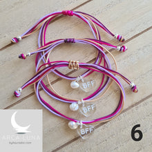 Load image into Gallery viewer, Pulseras 4 hilos con perla para Mom, Daughter, Grandma, Granddaughter, Sister, &amp; Friends
